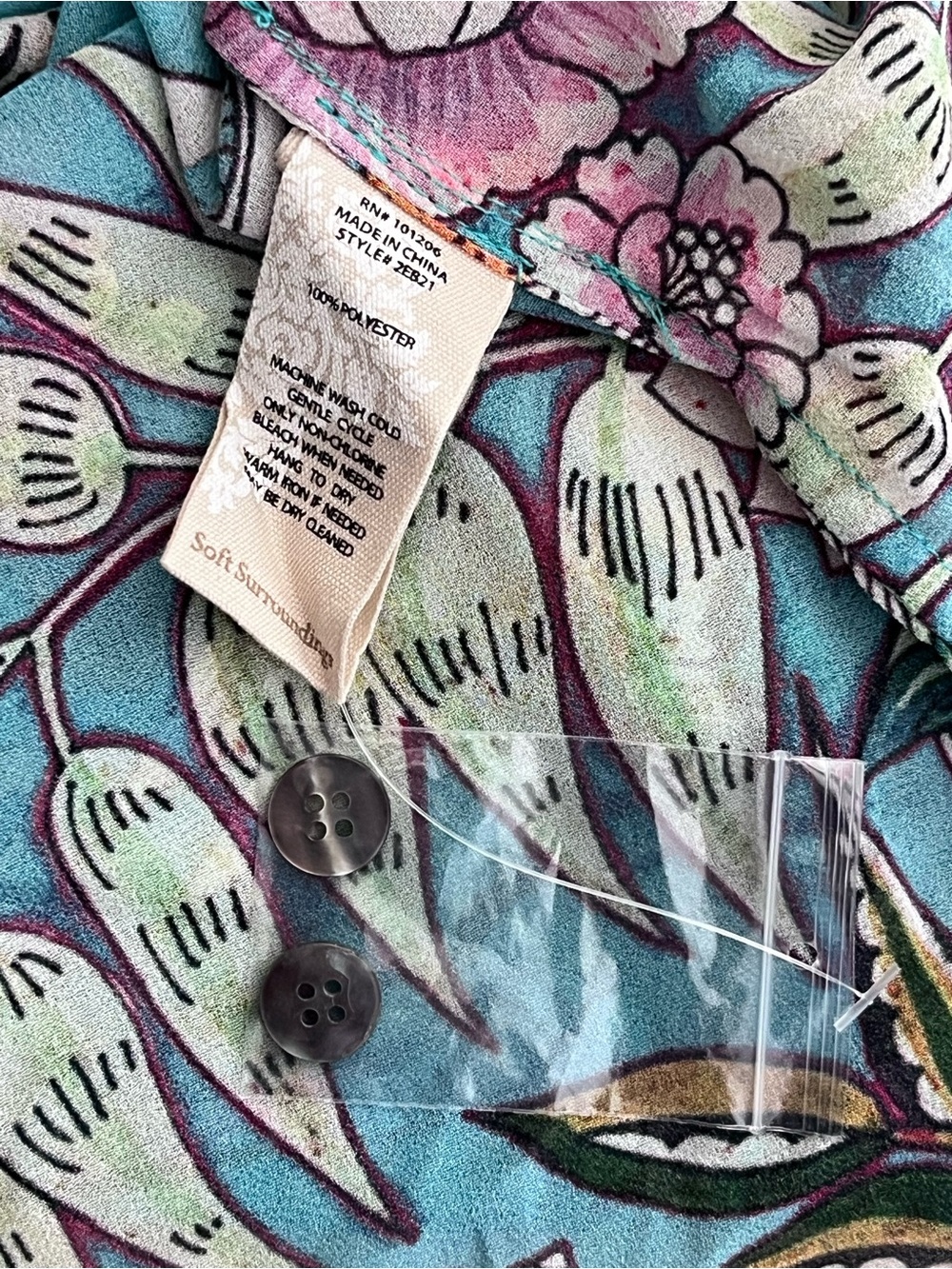 Soft Surroundings Luau Garden Floral Sheer Pintuck Button Front Blouse Sz L - Picture 9 of 14